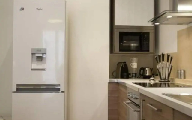 Pretty 3 rooms in the city center