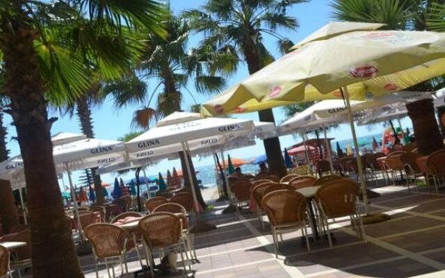 Hotel Adriatik 2