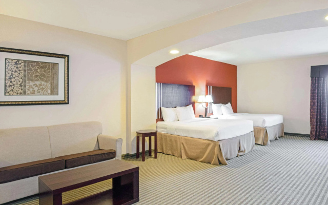 La Quinta Inn & Suites by Wyndham Woodward
