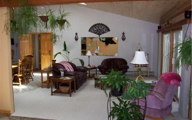 Rodgers Roost Bed & Breakfast