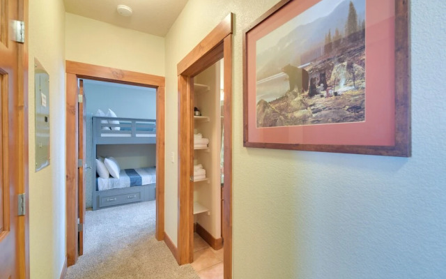 Granby Ranch Resort Condo w/ Pool: Ski-in/ski-out