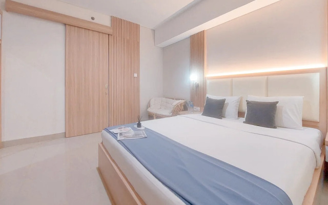Modern Look 1Br Without Living Room At Bintaro Embarcadero Apartment