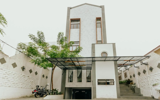 Urbanest Inn House Slipi