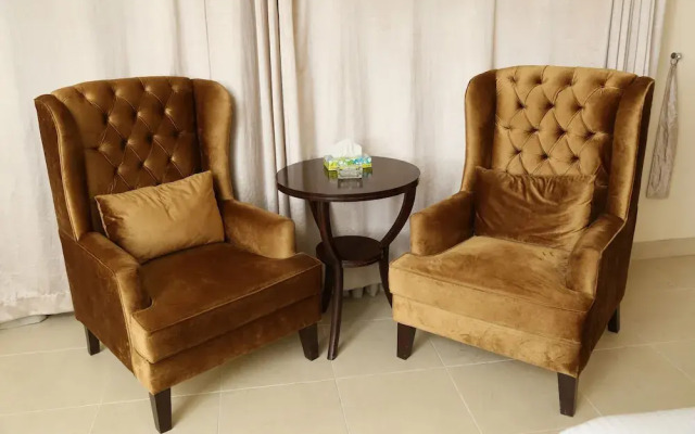 Westin Suites Guest House