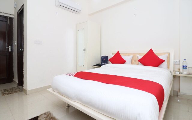 Hotel Golden Leaf By OYO Rooms