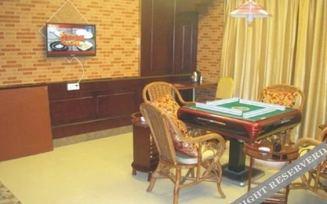 Xinyezhuang Holiday Hotel