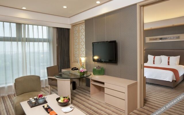 Qingdao  Parkview Holiday Hotel