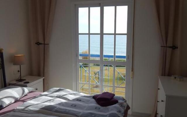 Jardines Del Mar Iii