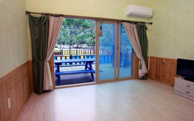 Gyeongju Sannedeul Pension