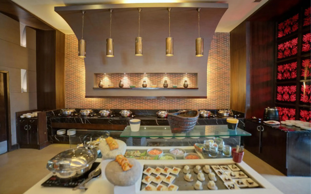 Goldfinch Hotel Delhi NCR