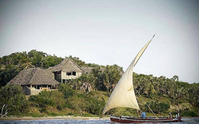 Kipungani Explorer