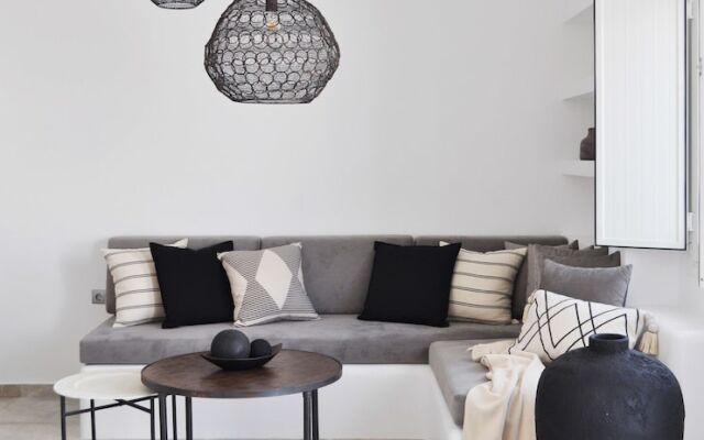 Nerti Suites