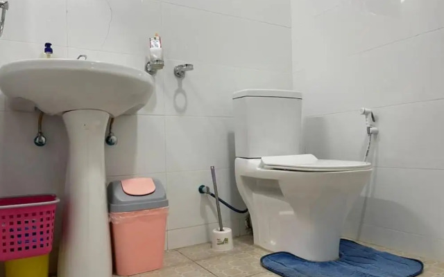 The Mugabi's Spacious Private Room