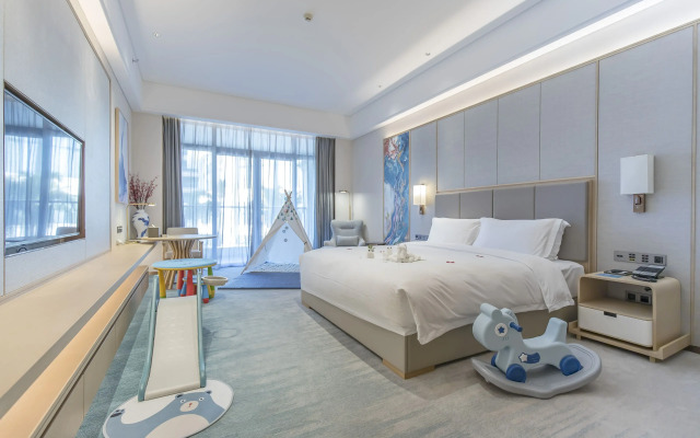 Qianhuazhou Hotel