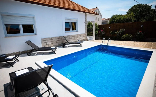 Villa Anđelina with pool - Zadar