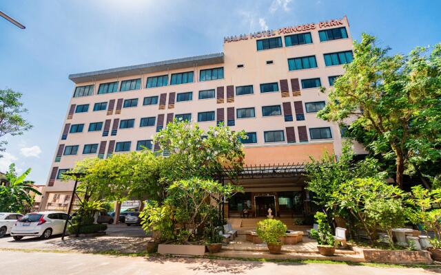 OYO 566 Princess Park Hotel