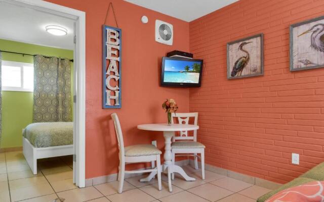 Beach House Hotel