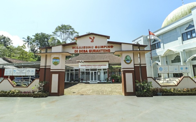 Hotel O Desa Wisata Guranteng — 2-star hotel in Guranteng