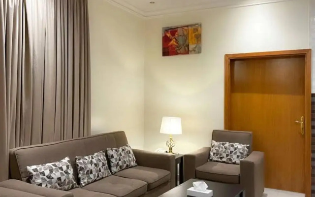 Taj Al Hamra Hotel