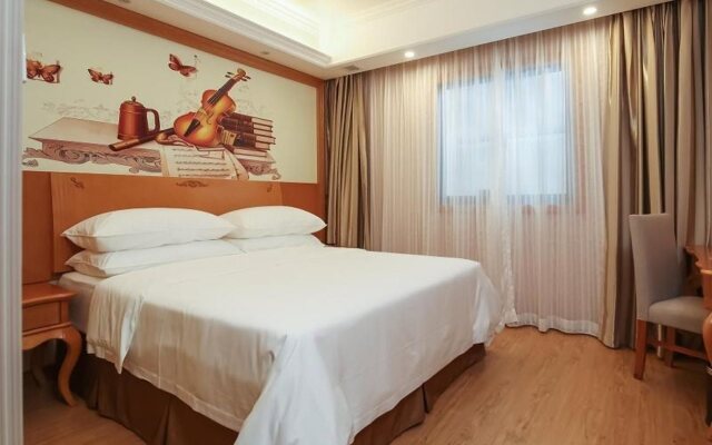 Vienna Hotel Nanjing Olympic Sports Center