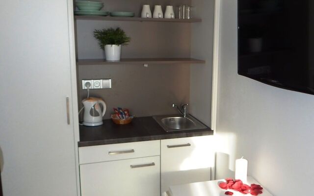 Pink House Apartments