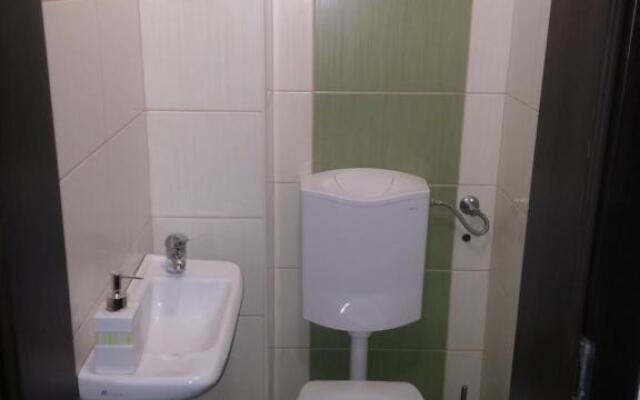 Vízparti Apartmanház