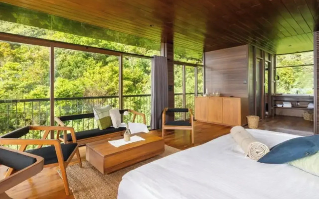 The Riverston Grand
