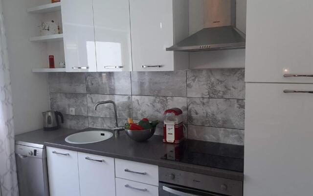 Vila Brig 108 - private swimming pool and jacuzzi