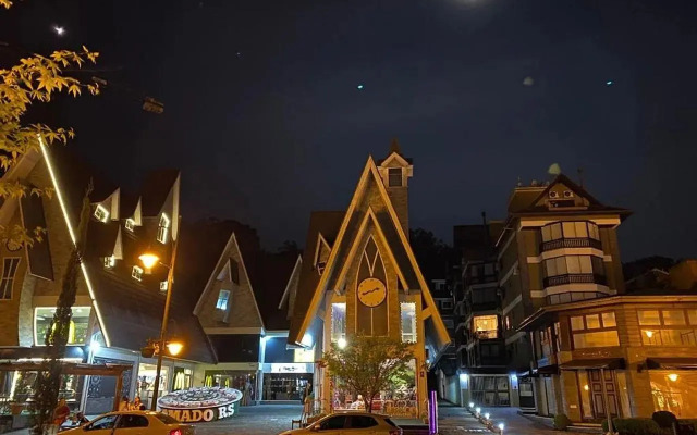 Monte Cervino - Bem no Centro de Gramado