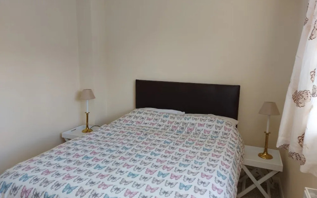 Tranquil Northampton Retreat