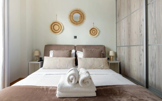 Cesily 2-Bedroom Apartment in Athens