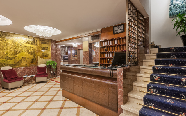 Hotel Montecarlo