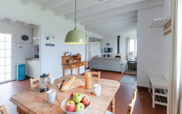 House in Portsall Near Plage Aux Vaches