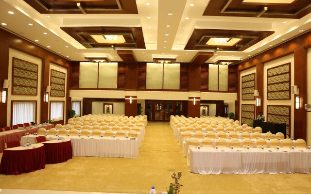 Hotel Airlink Castle