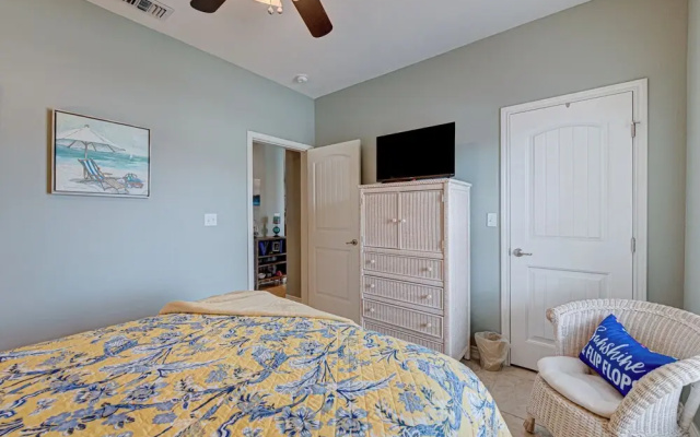 M & S Turtle Cove by Silver Sands Vacation Rentals