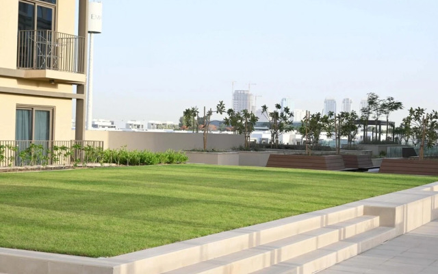 Contemporary 1BR Sleeps4 Balcony Pool Gym Dxbhills
