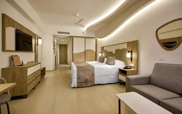 Hotel Riu Palace Aquarelle - All Inclusive