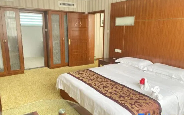 Yancheng Hotel