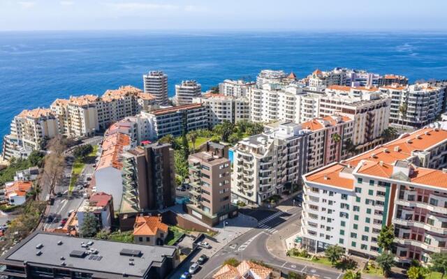 Maha Ajuda1 by ALMA Holiday Rentals