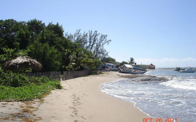 Treasure Bay Guesthouse
