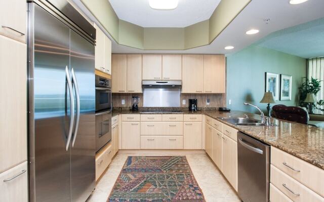 Crb0516 2 Bedroom Condo