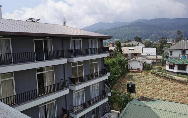 The Edge Luxury Apartment