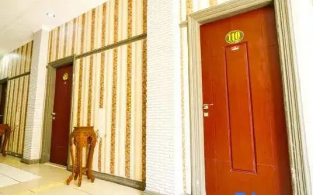 Tripletree Novon Family Hotel