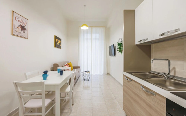 Garibaldi Central Station Apartment