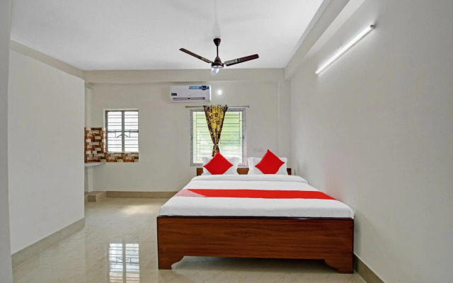 OYO 87280 Hotel Grand Eden