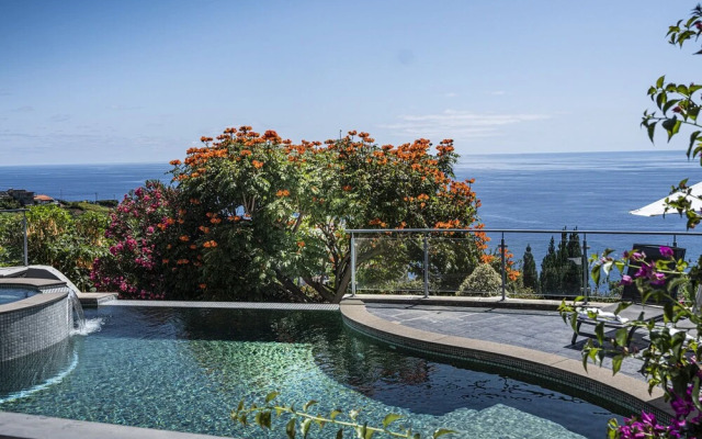 Quinta Girassol by Our Madeira