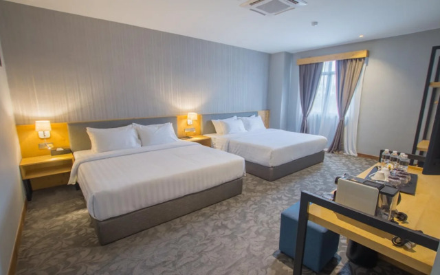 Redpine Boutique Hotel