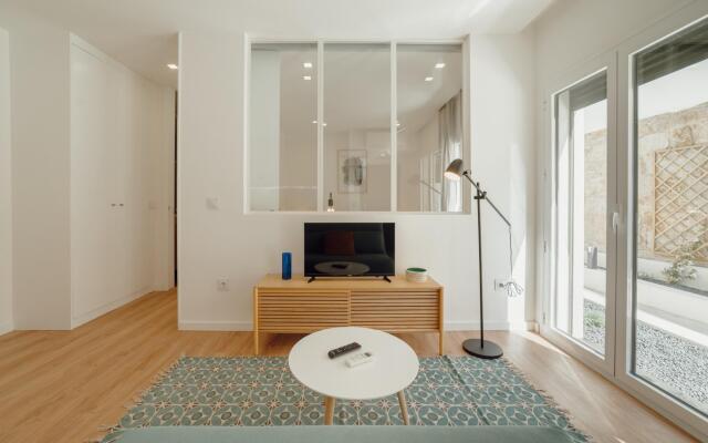 Courtyard Oporto Design Apartment H