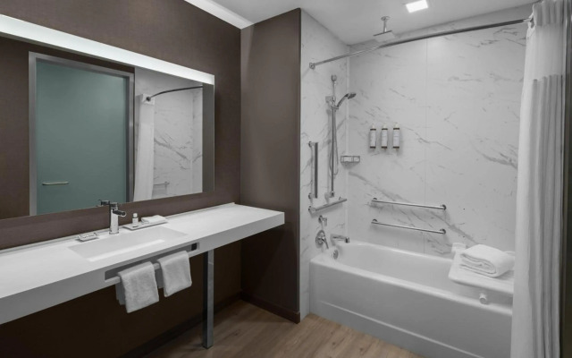 AC Hotel Charlotte Ballantyne