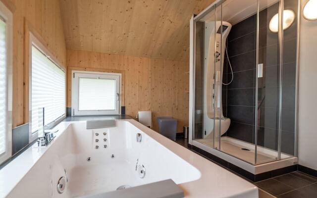 Luxurious Chalet Near Ski Area in Murau
